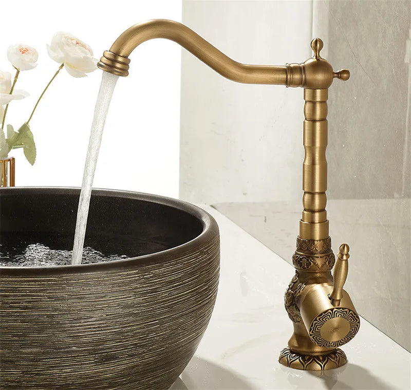 صنبور حوض الحمام DecorBites™ المصنوع من النحاس العتيق المنحوت، خلاط ساخن وبارد، صنبور مثبت على السطح
