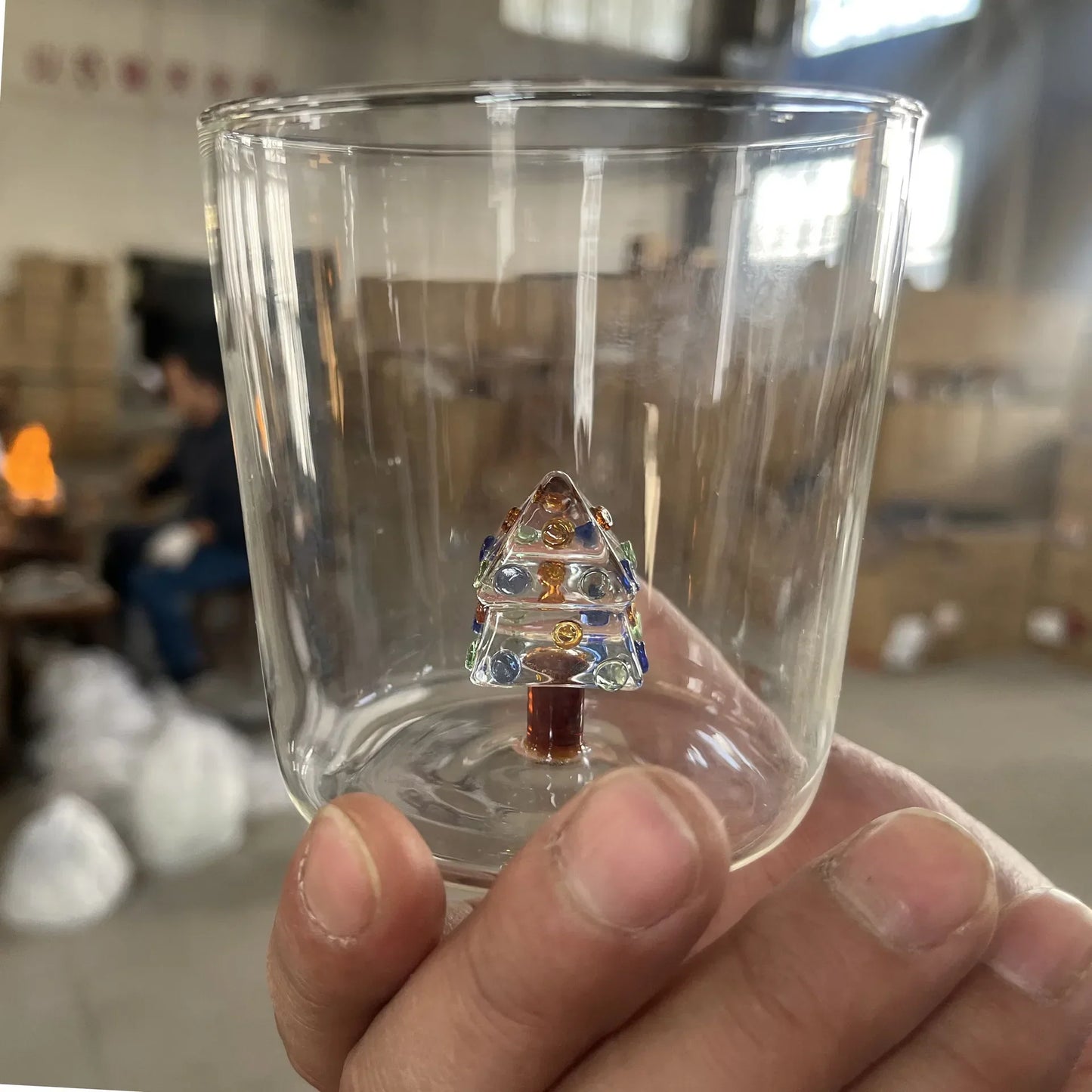 Copa de vino DecorBites™ de 300 ml con diseño de árbol de Navidad 3D - Elegante copa para regalo navideño