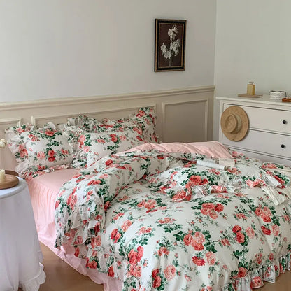 Decobites French Vintage Rose Print Bedding Set with Lace Ruffles and Linen Details