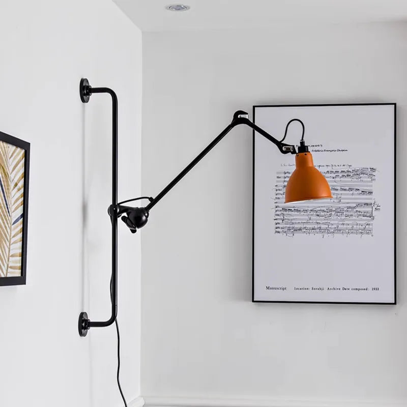 Lámpara de pared DecorBites™ Gras BL: Luz de lectura ajustable con brazo largo cromado