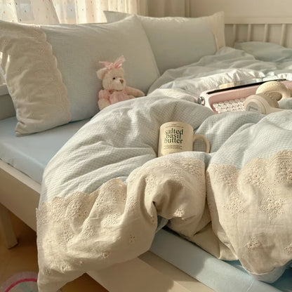 Juegos de cama DecorBites™ de algodón lavado con encaje francés para camas King y Queen