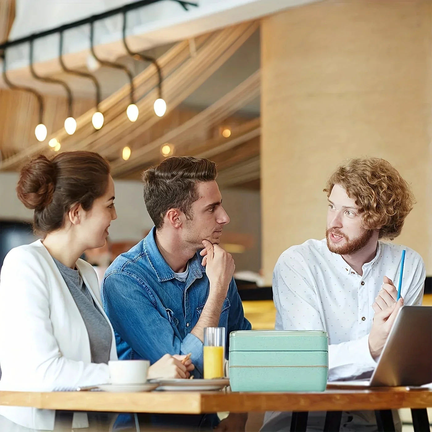 صندوق غداء بينتو للأطفال من ديكوربايتس™، 3 طبقات، آمن للاستخدام في الميكروويف، 900 مل