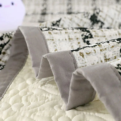 طقم غطاء سرير مزدوج من القطن من DecorBites™ بتصميم زهور لديكور سرير منزلي صحي