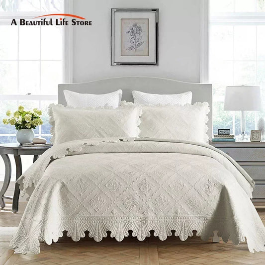 Decobites 100% Cotton Embroidery Quilt Set, Queen Size Bedspread with Pillowcase