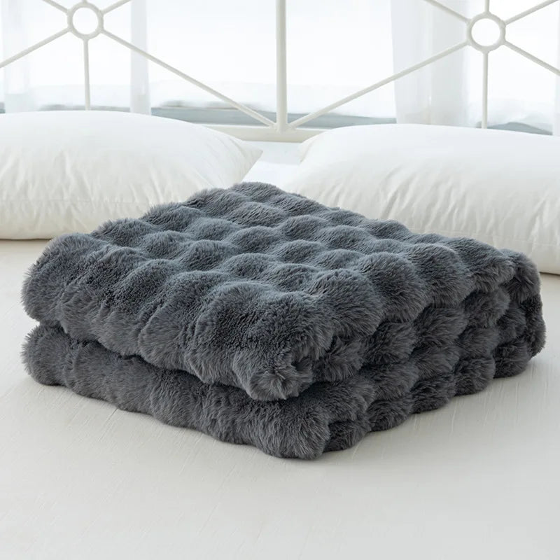 Manta de terciopelo DecorBites™ Cozy Faux Rabbit para siestas en la oficina – Tamaño individual, lujosa manta de lana de color liso