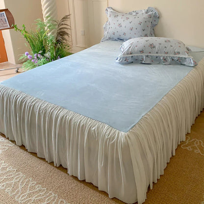 DecorBites™ Lace Ruffles Floral Velvet Patchwork Duvet Cover Bedding Set