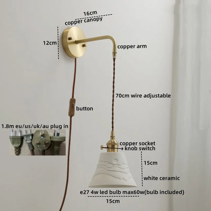 Lámpara de pared LED DecorBites™ de cerámica y cobre con interruptor de cadena para interiores de estilo moderno