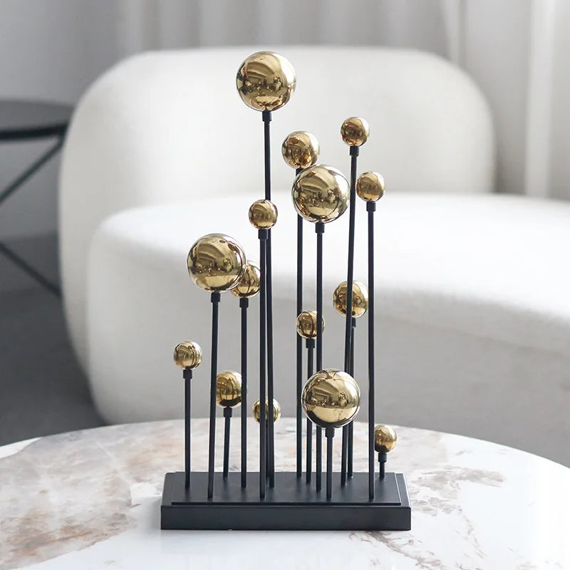 Adornos geométricos de bolas doradas DecorBites™ - Decoraciones abstractas de metal