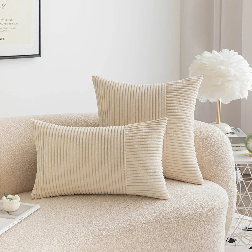 أغطية وسائد عيد الميلاد المخططة من DecorBites™ من قماش مخملي مخملي - مجموعة من قطعتين