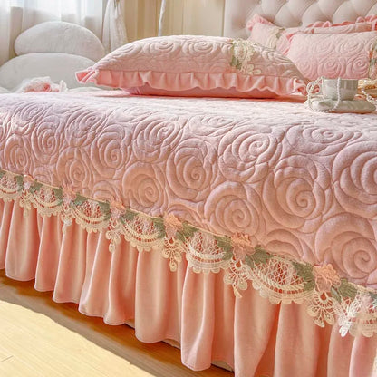 Decobites Pink Flowers Lace Ruffles Princess Velvet Bedding Set