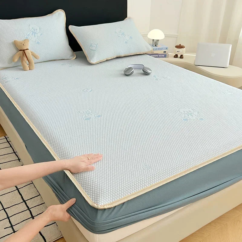 DecorBites™ Little Bear Jacquard Cooling Mat: Soft, Breathable, & Durable Bed Cover