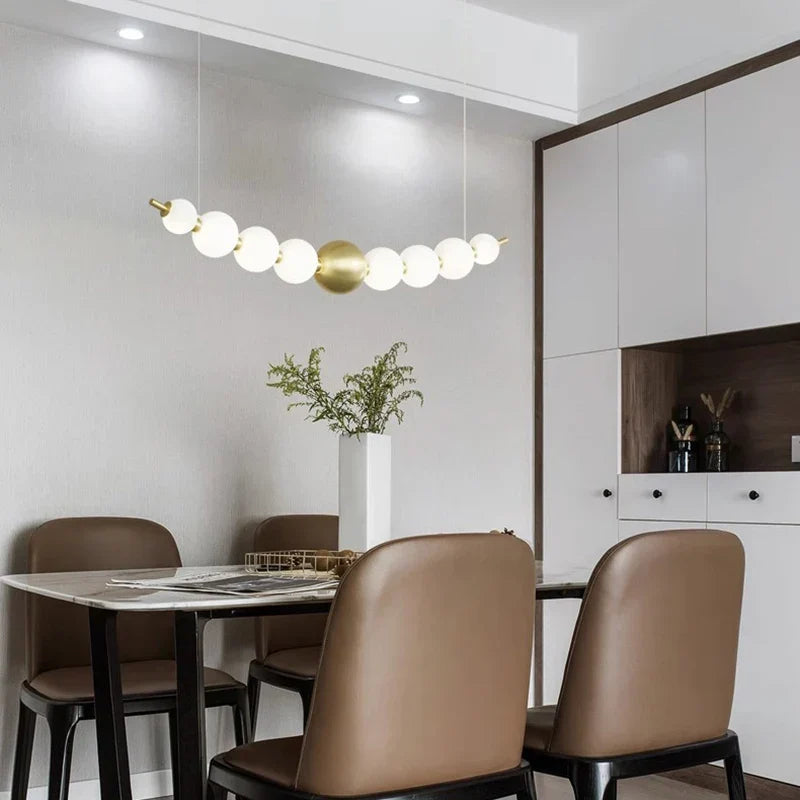 Lámparas colgantes LED DecorBites™ para una iluminación moderna de salas de estar y comedores