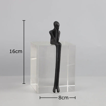 ديكوربايتس™ منحوتة شخصية تجريدية بقاعدة كريستالية لديكور الغرف الحديثة