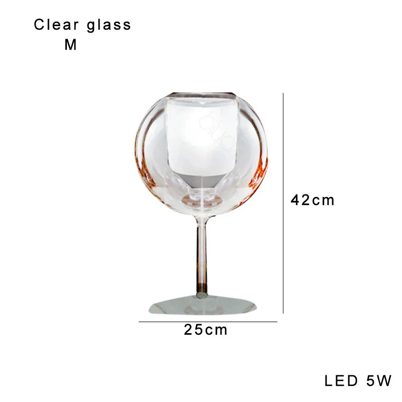 مصباح طاولة ذهبي زجاجي من DecorBites™: إضاءة مكتبية فاخرة مصممة لمساحات معيشة أنيقة