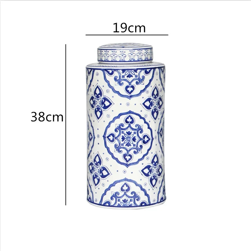 DecorBites™ Chinese Retro Ceramics Golden Vase with Cover for Home Décor and Organization