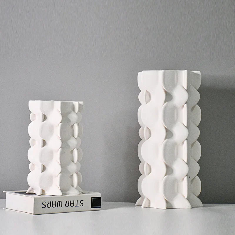 مزهرية زهور خزفية هندسية قابلة للطي من DecorBites™‎ لديكور المنزل