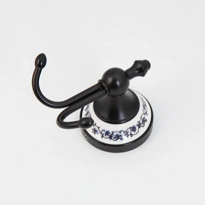 خطاف منشفة حمام مثبت على الحائط من DecorBites™ مصنوع من الفولاذ المقاوم للصدأ باللون الأسود وشماعة رداء ومعطف