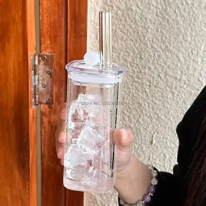 Decorbites™ 350ML Quadratischer Becher mit Deckel & Trinkhalm, farbiges Griffschicht-Trinkglas für Getränke