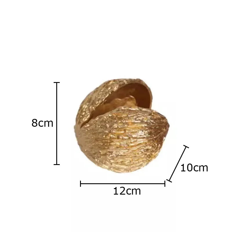 Adornos DecorBites™ de cáscara de nuez dorada. Artesanía moderna para decoración de escritorio. Arte y estética para la habitación.