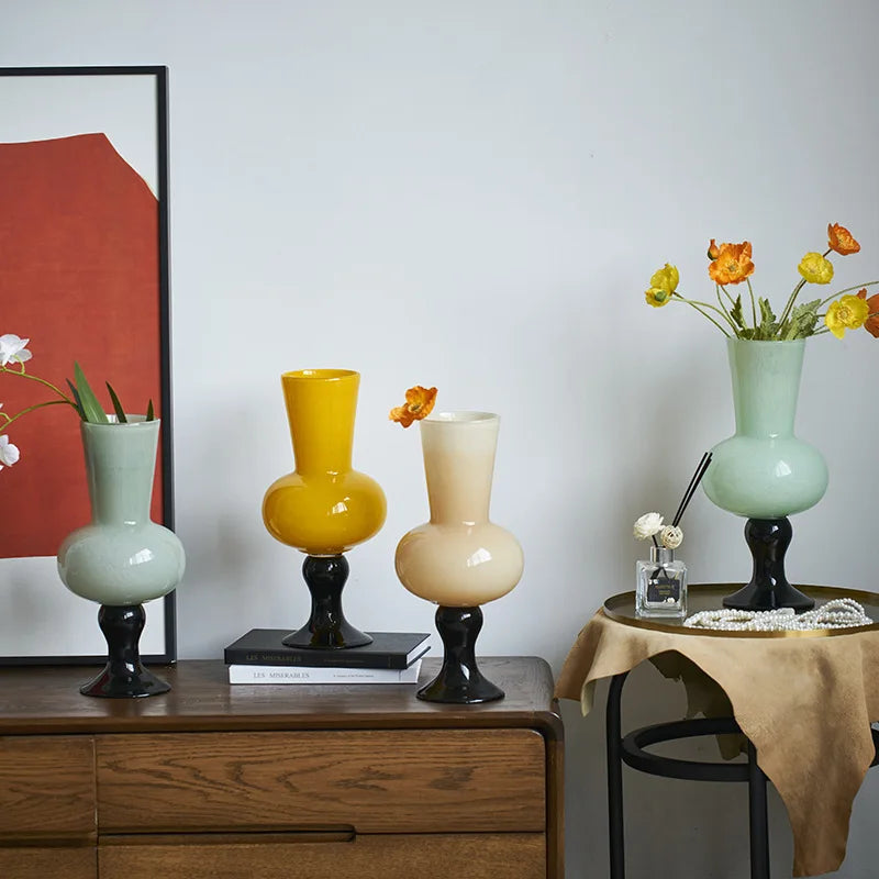 مزهرية زجاجية هندسية عتيقة من DecorBites™ لتزيين المنزل