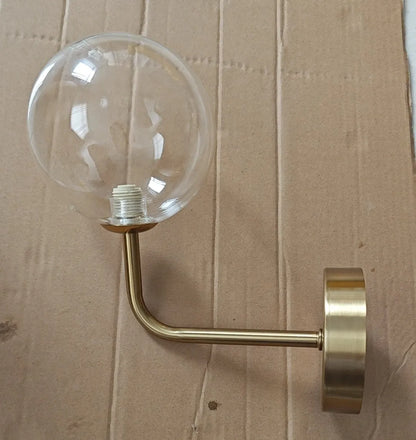 مصباح حائط منحني معدني على شكل كرة زجاجية من DecorBites™ لغرفة المعيشة وغرفة النوم، بتصميم نورديك ريترو