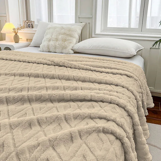 DecorBites™ Diamond Jacquard Coral Fleece Blanket for All Seasons
