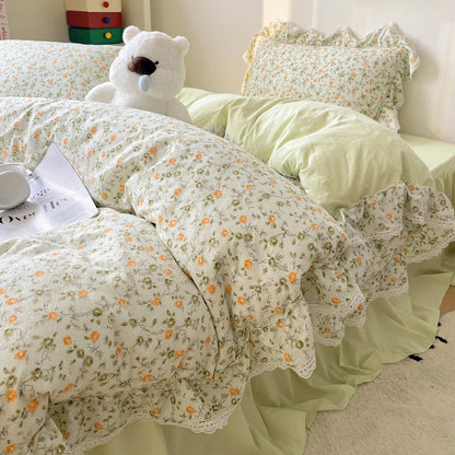 Decobites Korean Lace Ruffles Bedding Set with Bed Skirt, Soft Skin-Friendly Material