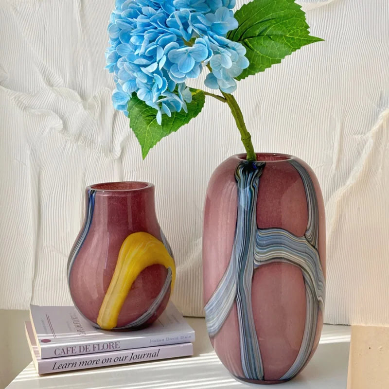 Jarrón de vidrio con diseño geométrico irregular y grafiti DecorBites™ para arreglos florales y decoración del hogar