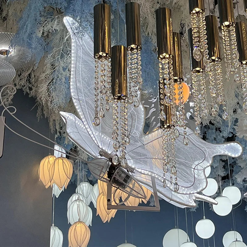 Lámparas colgantes de encaje con forma de alas de mariposa LED DecorBites™ para decoración romántica e iluminación de fiestas