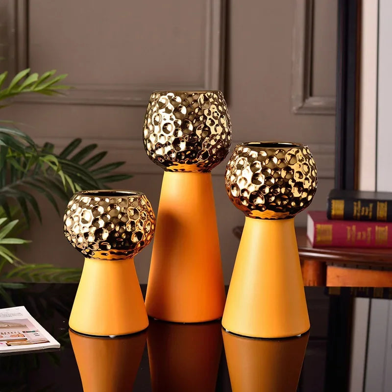 Jarrón de cerámica con patrón de martillo dorado Decorbites™: Maceta creativa para decoración de mesa y arreglo floral