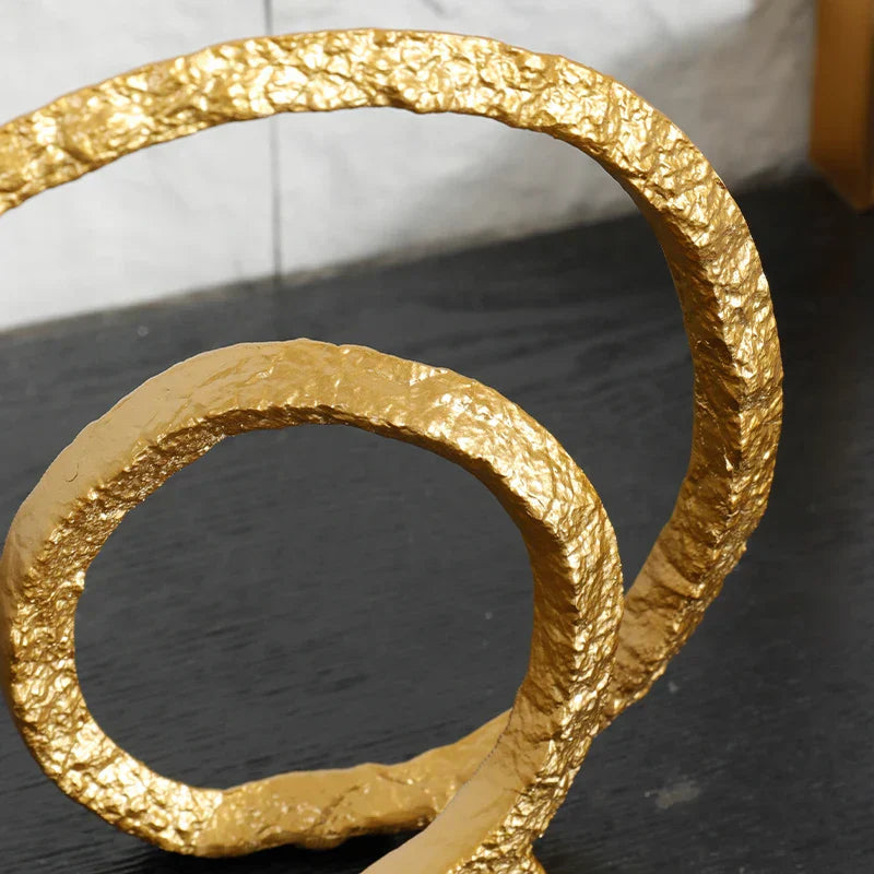 Decorbites™ Círculo Dorado de Ornamentos Huecos: Figuras Decorativas para el Hogar