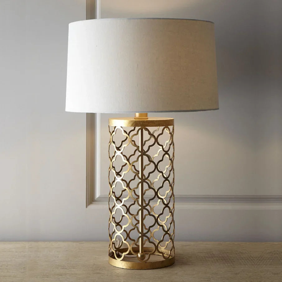 Lámpara de escritorio de hierro para jaula de pájaro Gold Decorbites™: Luz de mesa de rejilla de arte de hierro europeo minimalista