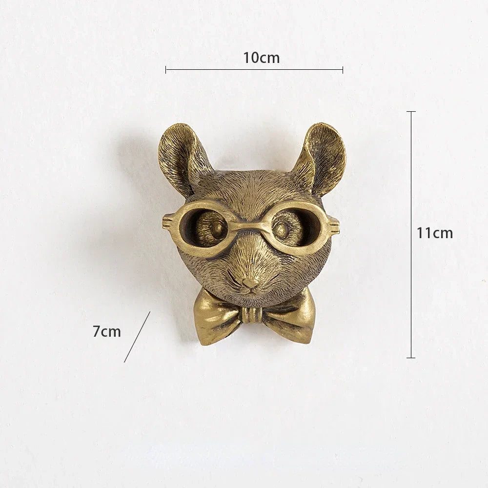 DecorBites™ Golden Deer Head Wall Hook: Antique Bronze Resin Animal Pendant for Stylish Wall Decor