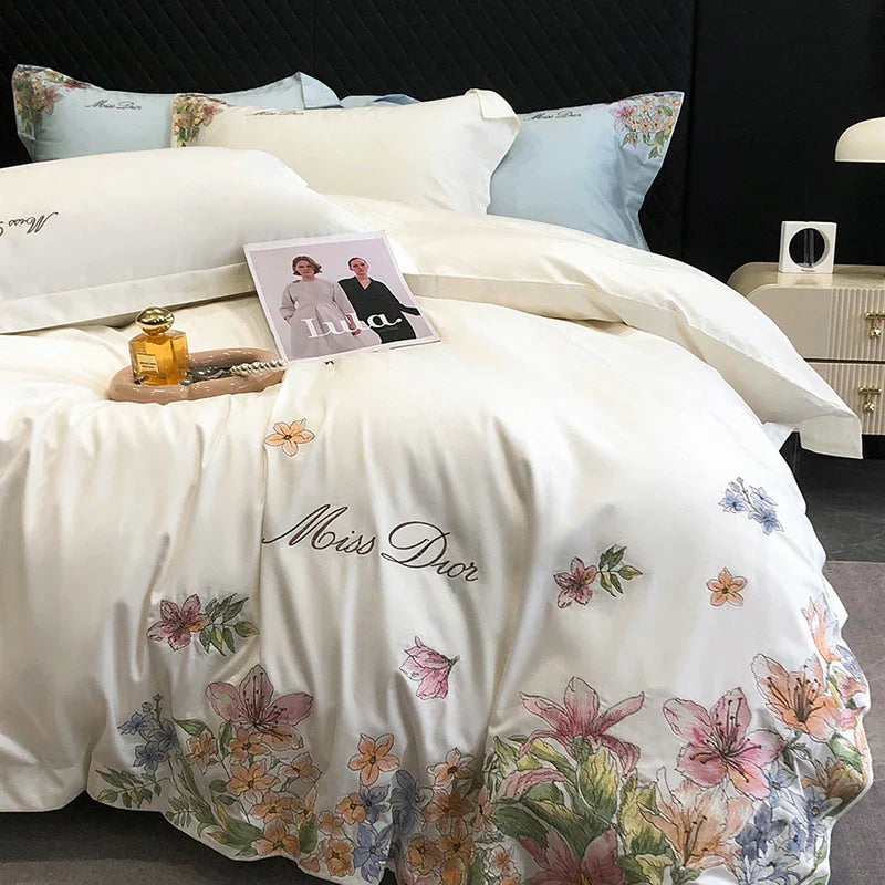 Decobites Egyptian Cotton Flowers Embroidery Luxury Bedding Set - Queen King Size