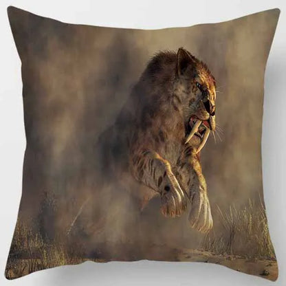 Funda de almohada DecorBites™ con diseño de tigre y león del mundo animal para una decoración adorable en el sofá o la sala de estar.