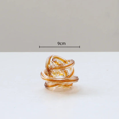 زينة كرة زجاجية ملفوفة هندسية من DecorBites™ - إكسسوار ديكور منزلي مصنوع يدويًا