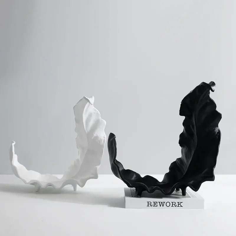 DecorBites™ Leaf Tray Resin Bowl: Handcrafted Desktop Storage & Home Decor