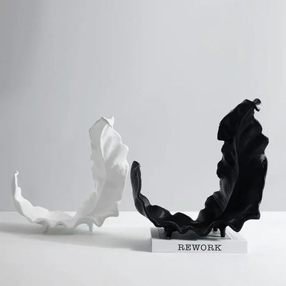 DecorBites™ Leaf Tray Resin Bowl: Handcrafted Desktop Storage & Home Decor