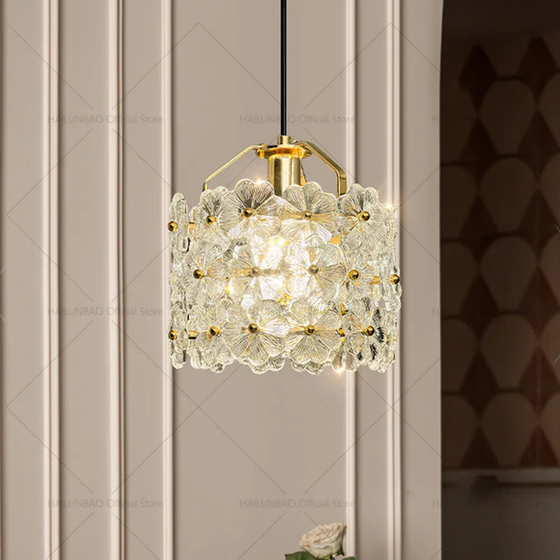 Lámpara de araña de lujo estilo francés DecorBites™ para dormitorio, color crema, decoración romántica para jardín