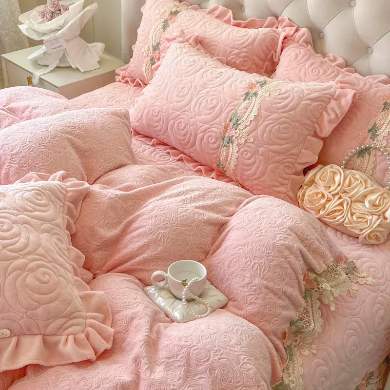 Decobites Pink Flowers Lace Ruffles Princess Velvet Bedding Set