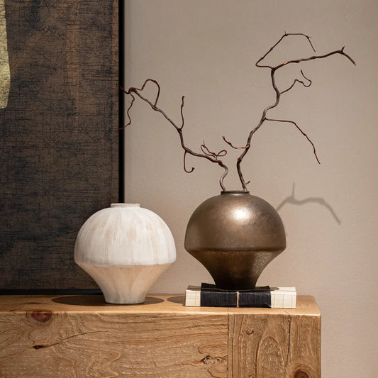 DecorBites™ Chinese-style Retro Porcelain Vase Handmade Flower Vase Artistic Home Decoration