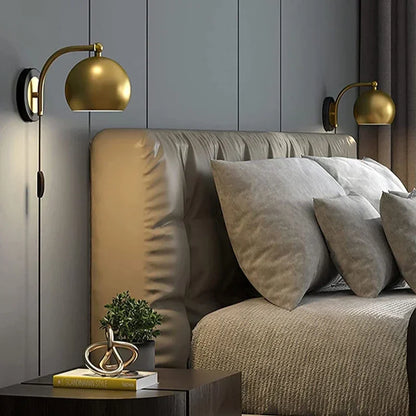 Decorbites™ Gold Verstellbare Steckdosen-Wandlampe für Vintage-Industrie-Stil Heimdekoration