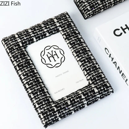 إطار صورة شخصية مؤطر من القماش مقاس 6×7 بوصة من DecorBites™ لديكور خزانة التلفزيون