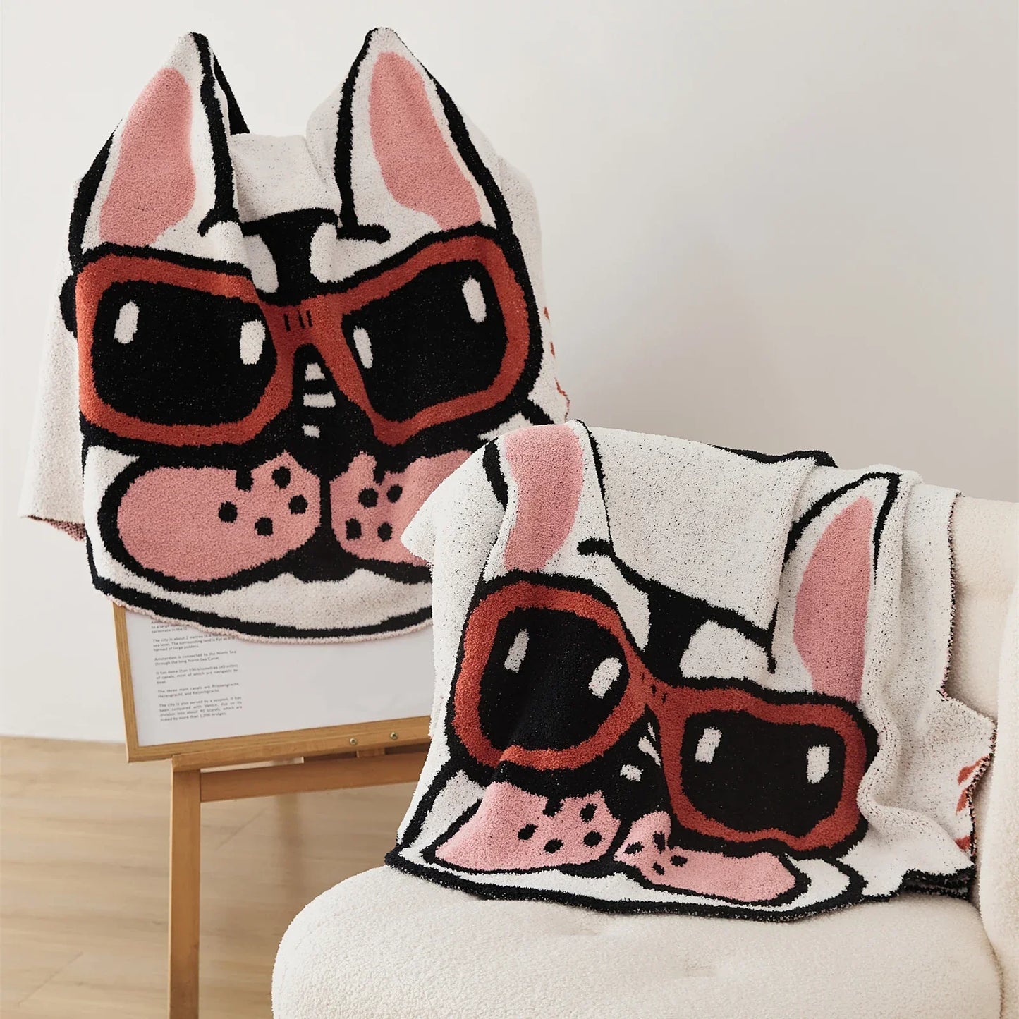 DecorBites™ Kawaii Bulldog Knitted Blanket - Cozy Dog Design Throw Blanket
