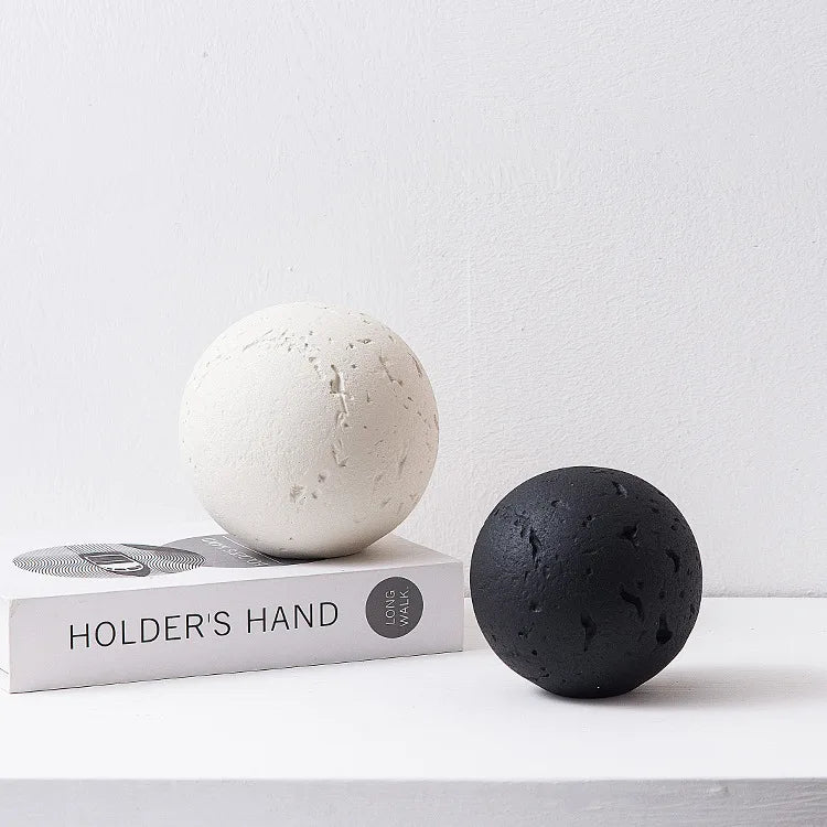 ديكور بايتس™ - زينة سيراميكية هندسية كروية على شكل قمر - إكسسوار ديكور منزلي