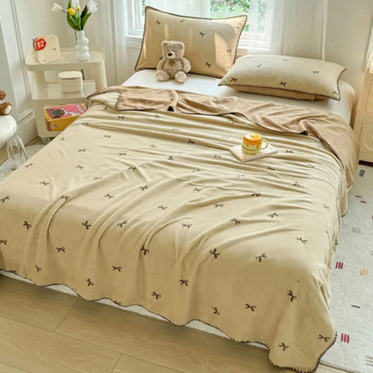 Manta de forro polar coralino DecorBites™: Perfecta para dormitorios, el hogar o el sofá