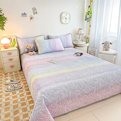DecorBites™ Dreamy Gradient Single Bedspread: Anti-Slip, Thick Quilted Mattress with Four Season Versatility