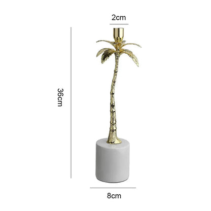 Candelabro DecorBites™ de metal dorado con base de mármol blanco Volakos para una decoración de hogar de lujo