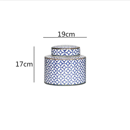 DecorBites™ Chinese Retro Ceramics Golden Vase with Cover for Home Décor and Organization