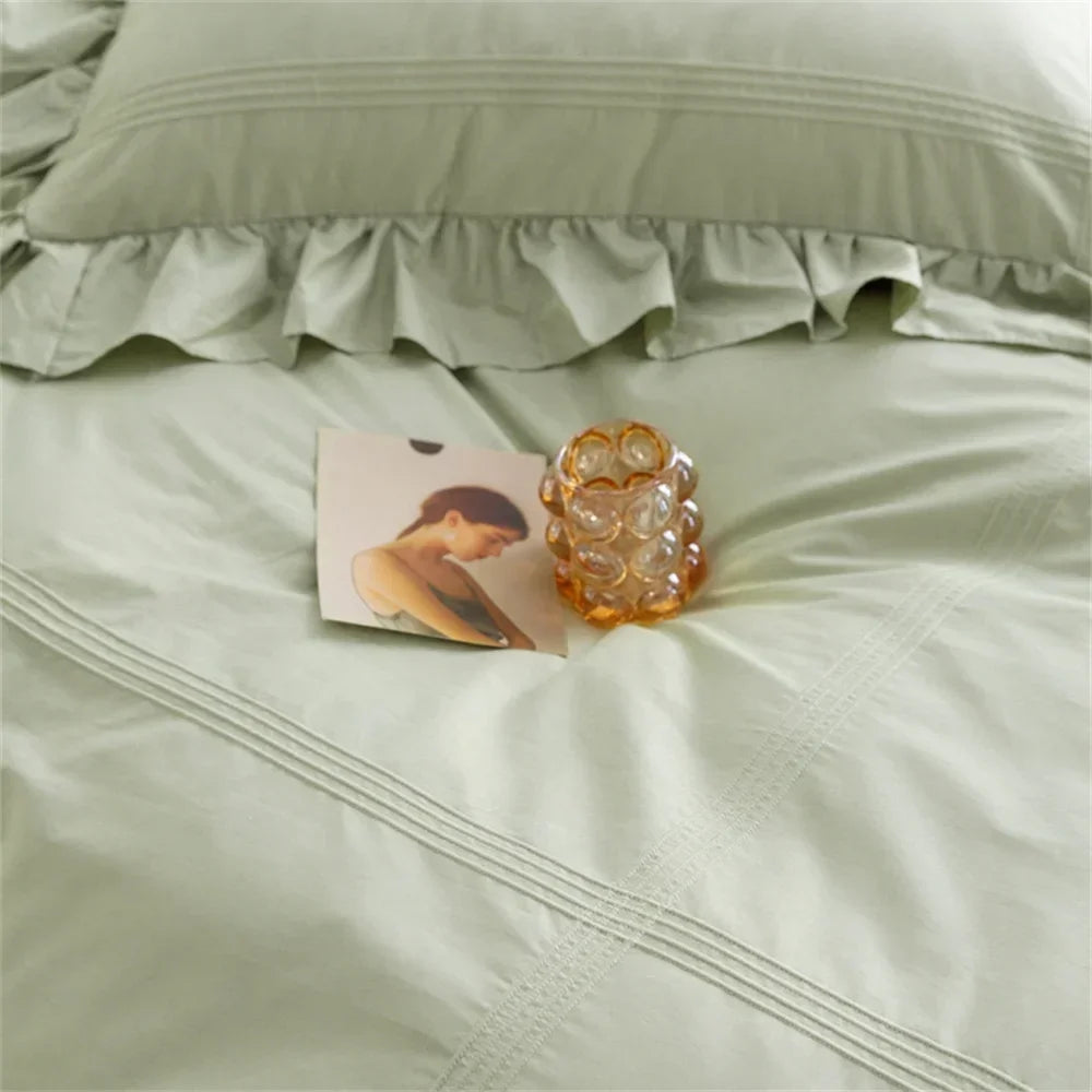 DecorBites™ Light Green Flounce 600TC Egyptian Cotton Bedding Set - Queen/King Size